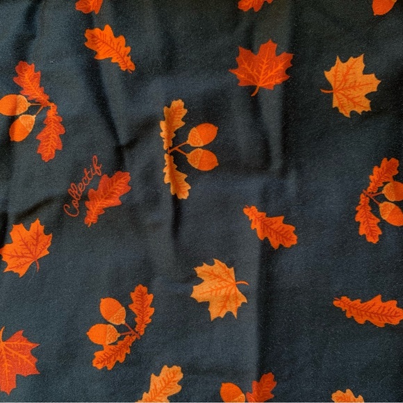 Handmade Black Fall Leaves Gathered Skirt - Picture 3 of 5